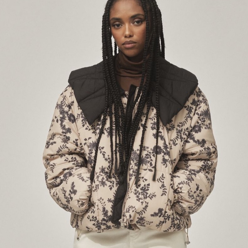 Anthropologie puffer coat with collar